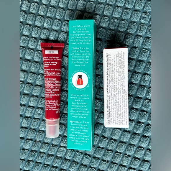 SALE ✨NIB trio of reds✨Versed/Wunder2/thrive causemetics✨ - Picture 3 of 6